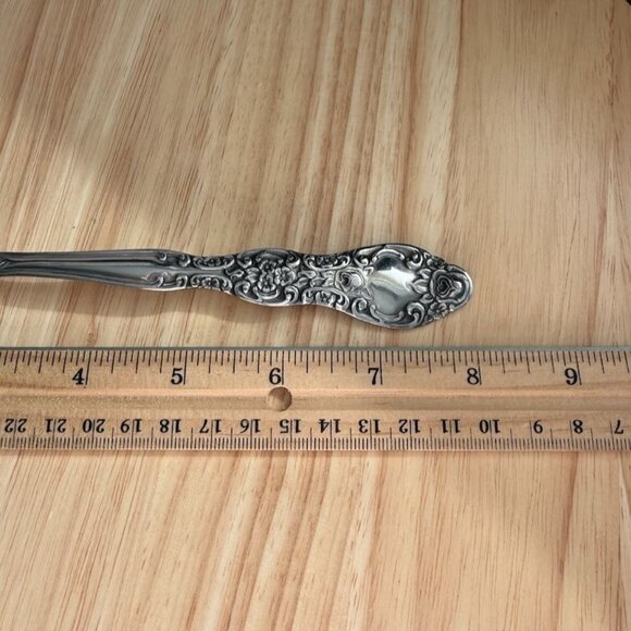 Vtg International INS154  3 Serving Spoons Solid Roses Stainless Flatware 8" - Picture 11 of 11